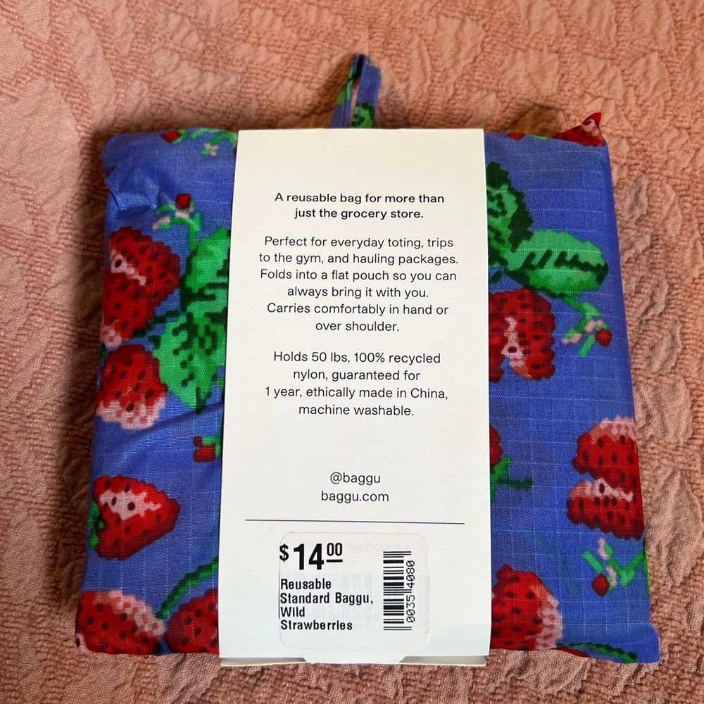 NWT Baggu Wild Strawberry Standard Reusable Bag - Picture 2 of 5
